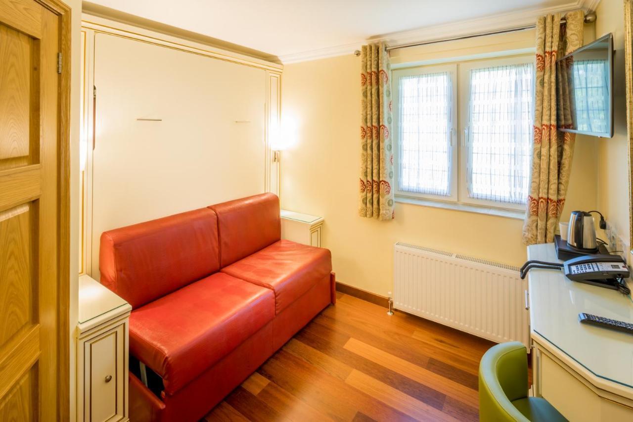 Linton Hotel Luton Лутон Екстер'єр фото