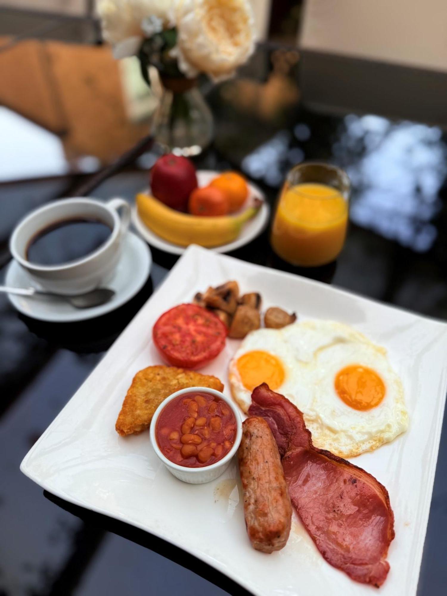 Linton Hotel Luton Лутон Екстер'єр фото