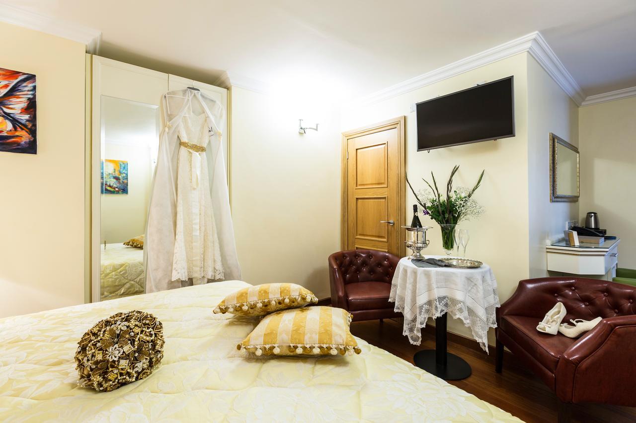 Linton Hotel Luton Лутон Екстер'єр фото