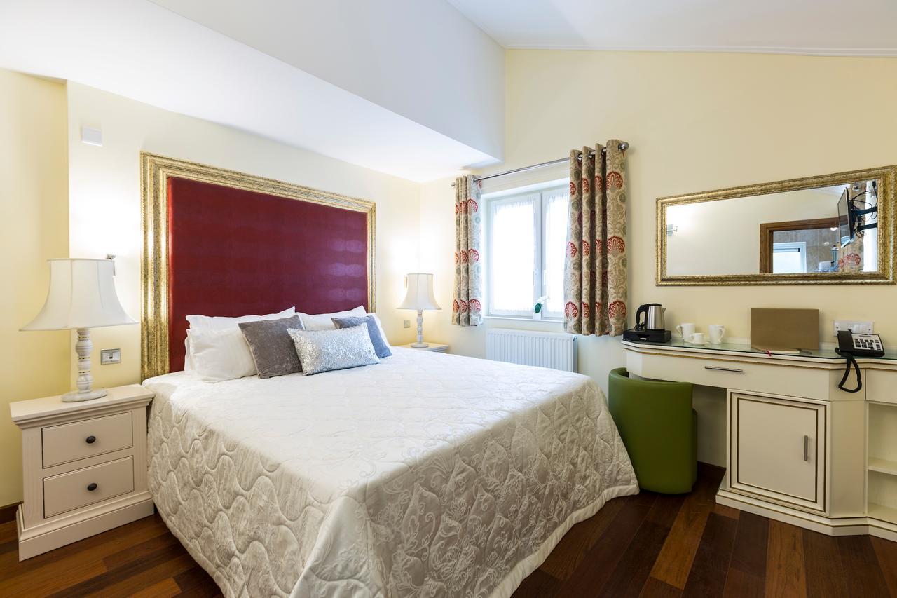 Linton Hotel Luton Лутон Екстер'єр фото