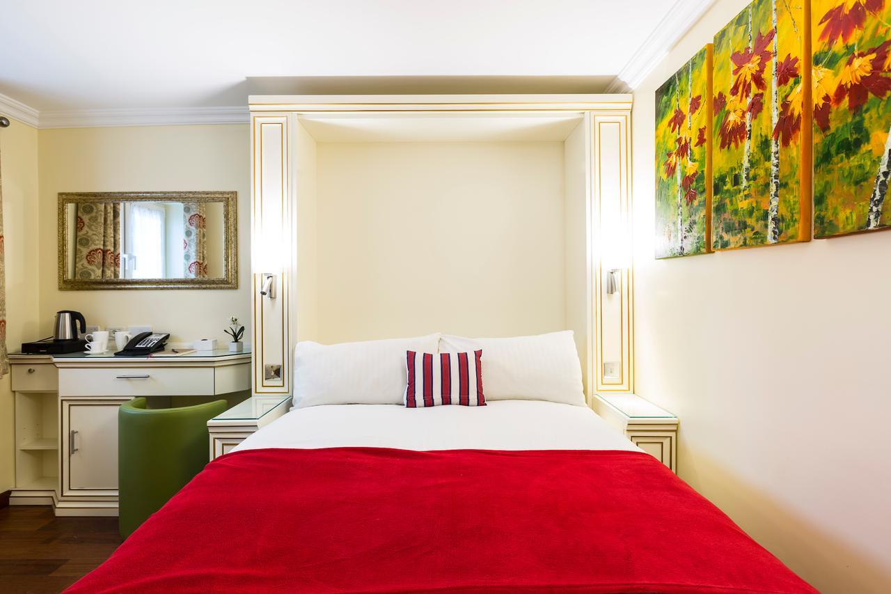 Linton Hotel Luton Лутон Екстер'єр фото