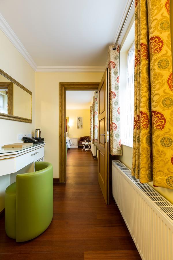 Linton Hotel Luton Лутон Екстер'єр фото