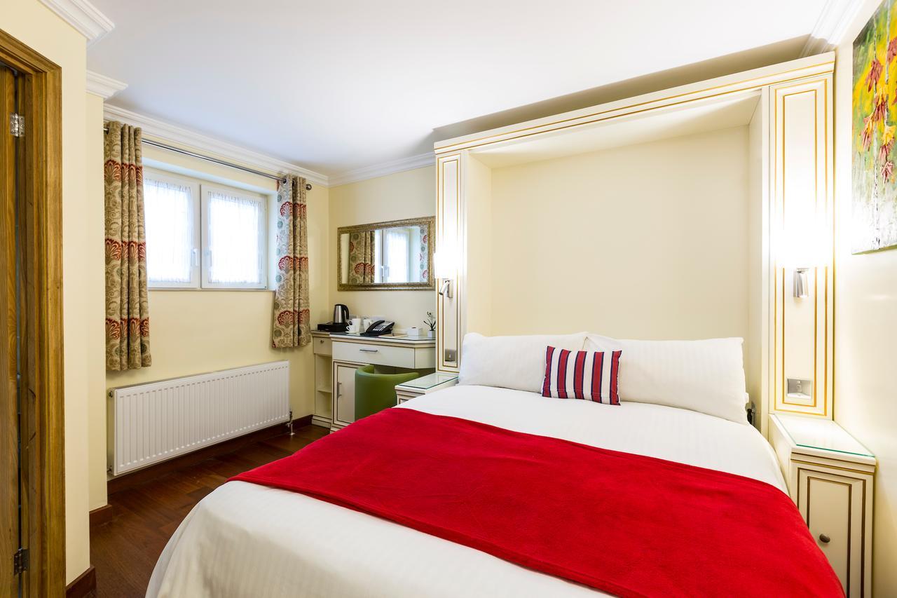 Linton Hotel Luton Лутон Екстер'єр фото