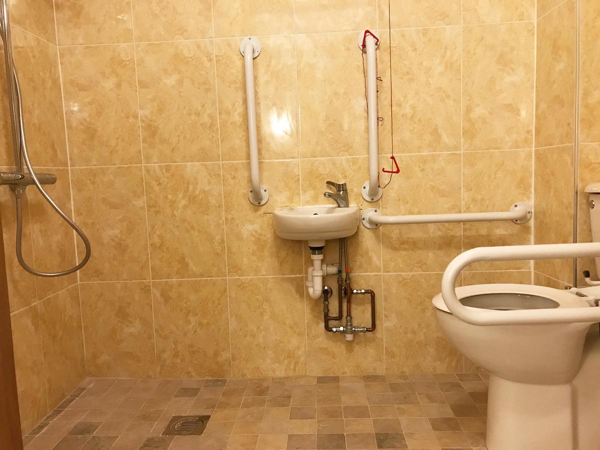 Linton Hotel Luton Лутон Екстер'єр фото