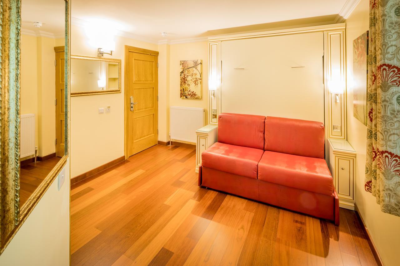 Linton Hotel Luton Лутон Екстер'єр фото